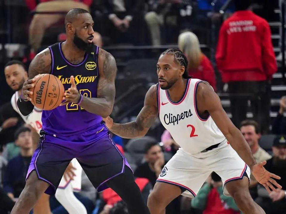 赛后洛杉矶快船内部沟通:中超节点到来,气氛紧张,临场指挥获称赞 赛后洛杉矶快船内部沟通:中超节点到来,气氛紧张,临场指挥获称赞