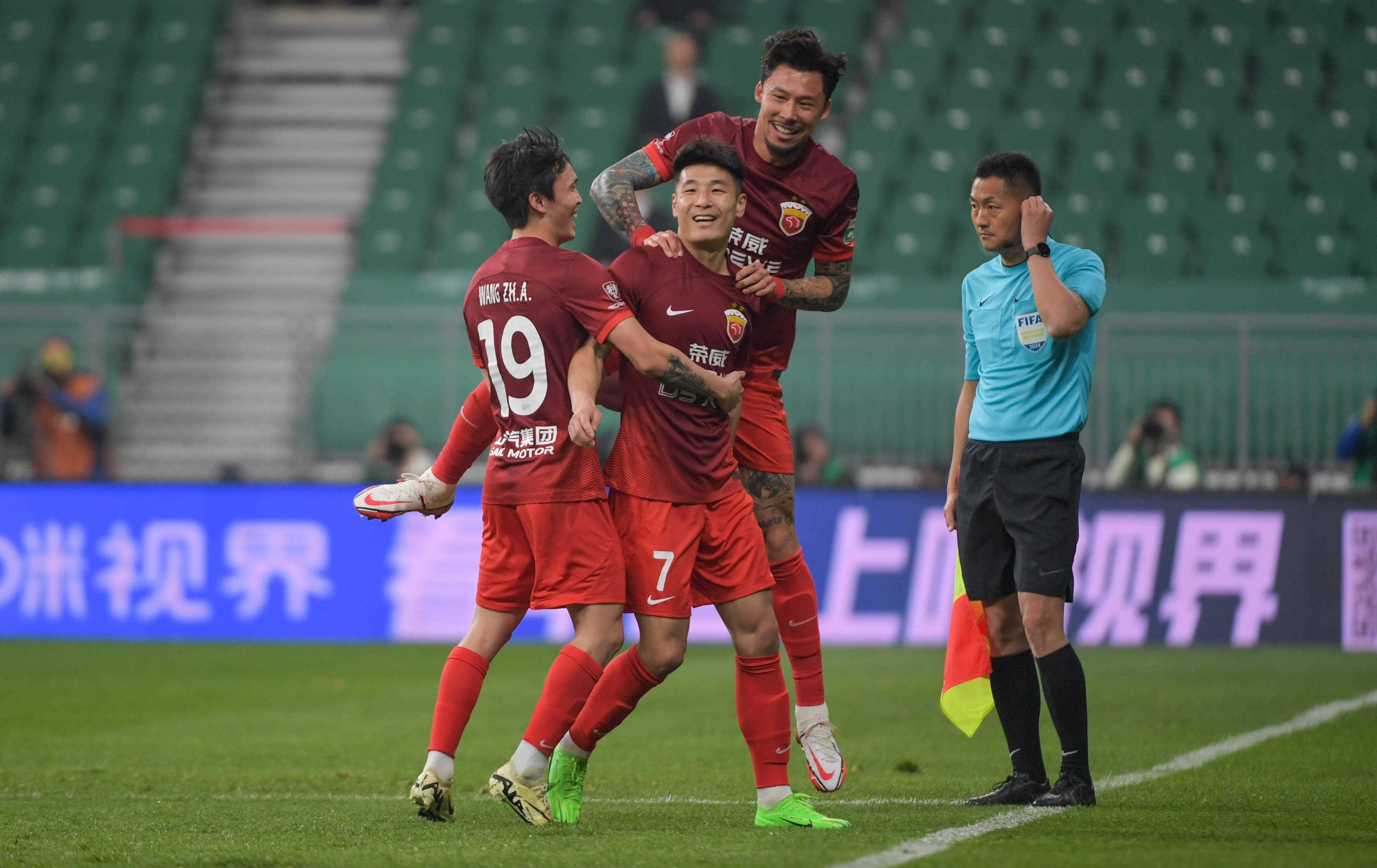 辽宁本钢迎中超关键赛，国际比赛日复出首秀，球迷炸锅，心理建设被强调